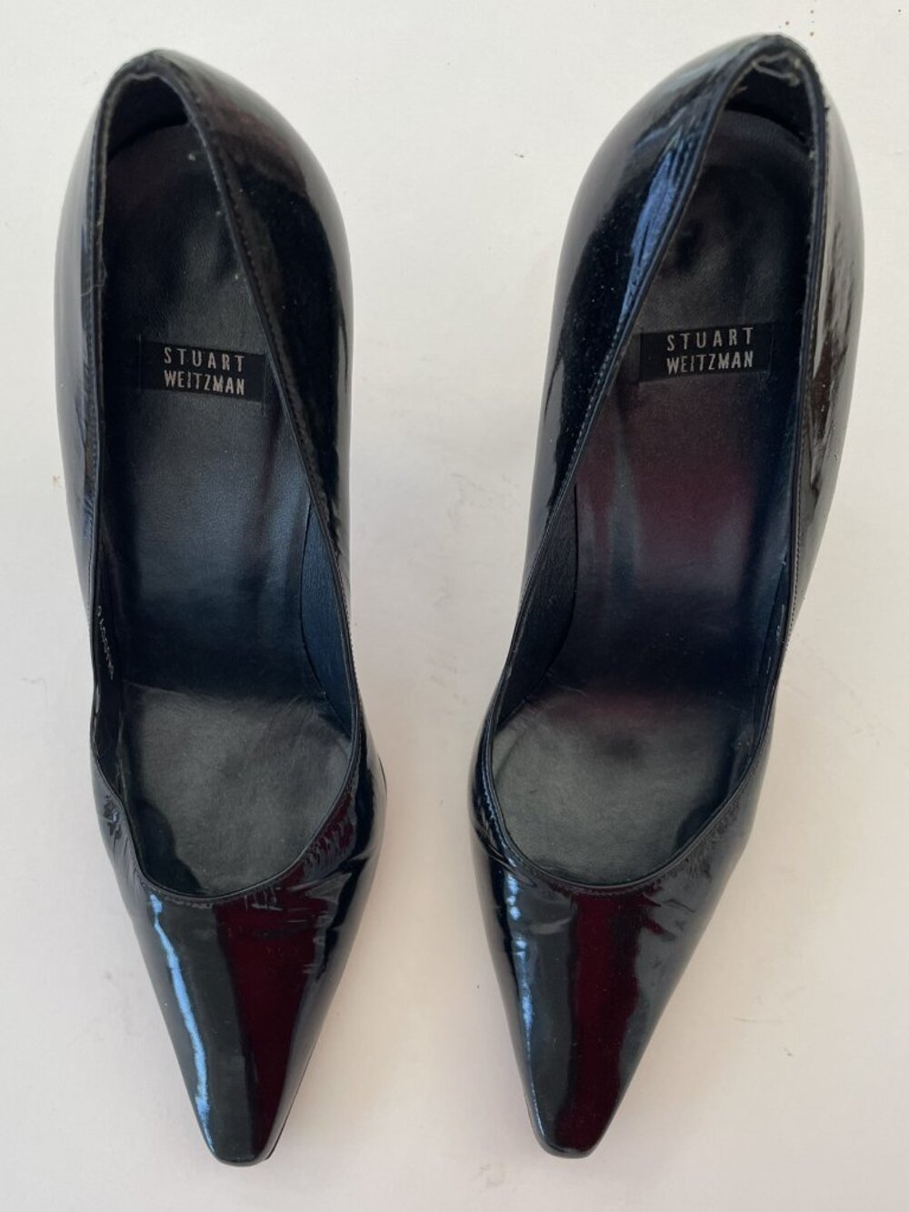 Stuart Weitzman Black Patent Leather Pointed Toe Heels – Size 8C